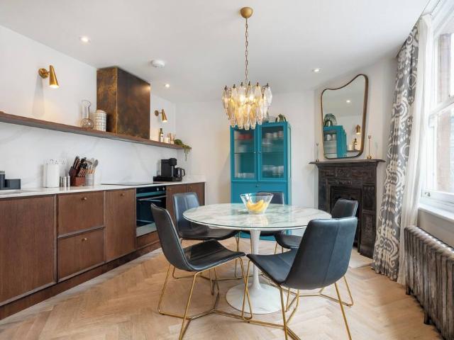 London, WC2H 7JE, United Kingdom | 2 bed apartment for rent #147449628 | Rentberry