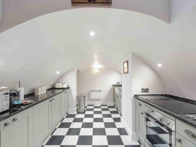 London, WC2N 4LL, United Kingdom | 1 bed house for rent #96929907 | Rentberry
