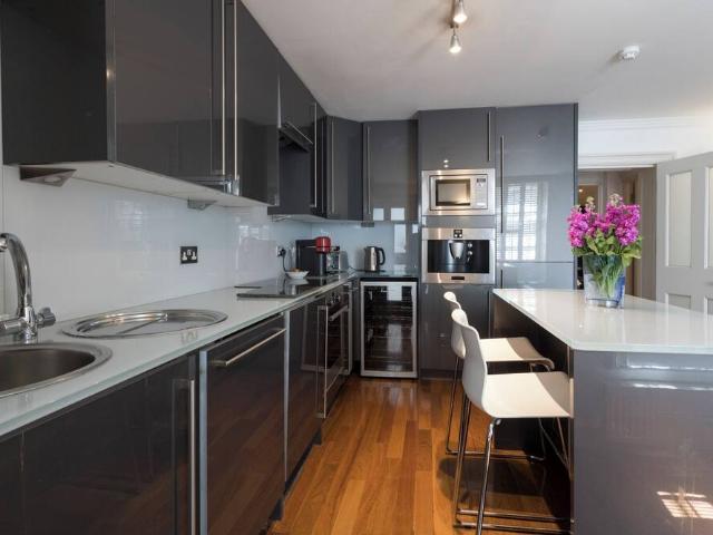London, WC2N 5NF, United Kingdom | 1 bed apartment for rent #125269697 | Rentberry