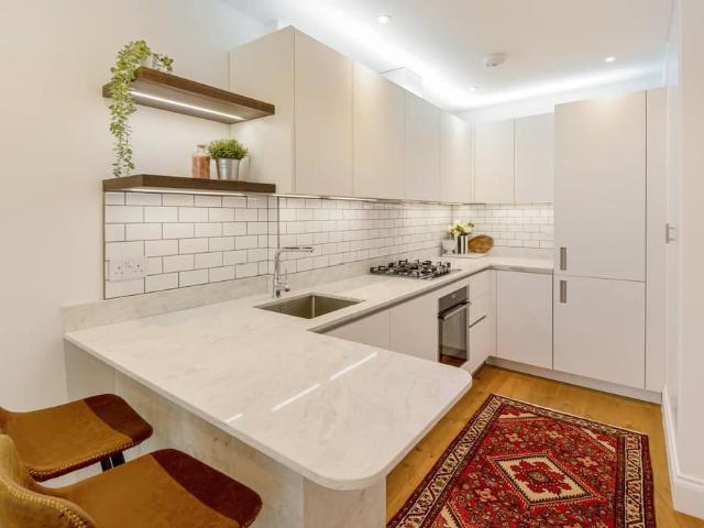 London Tunnel 1, Mildmay Grove North, London, N1 4PJ, United Kingdom | 3 bed apartment for rent #97119044 | Rentberry