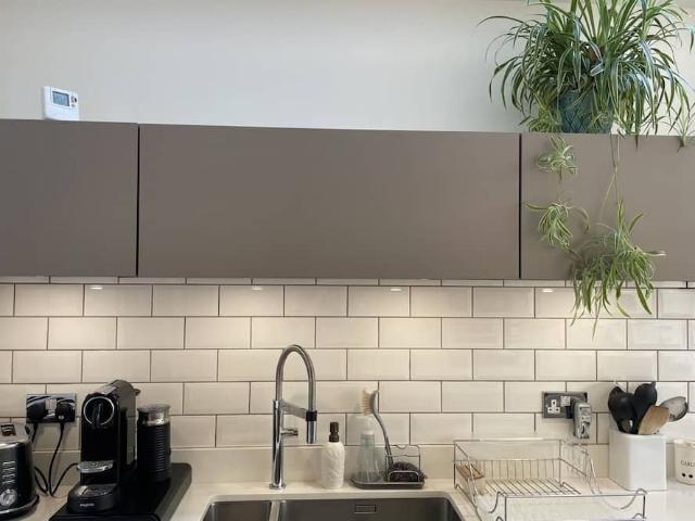London, TW11 0RA, United Kingdom | 3 bed townhouse for rent #102458698 | Rentberry