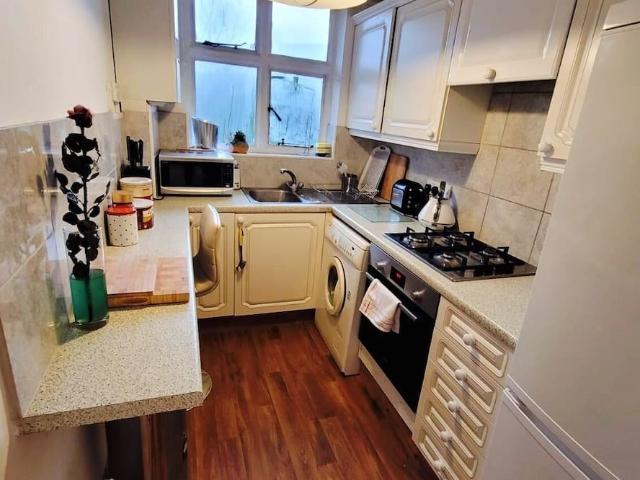 London, TW1 2JN, United Kingdom | 2 bed apartment for rent #97212111 | Rentberry