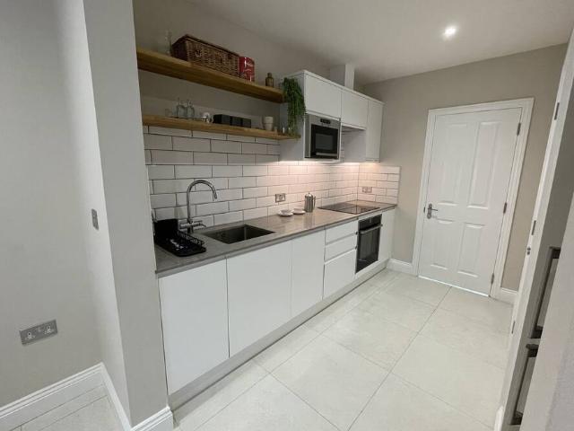 London, TW1 2LN, United Kingdom | 1 bed apartment for rent #100565830 | Rentberry