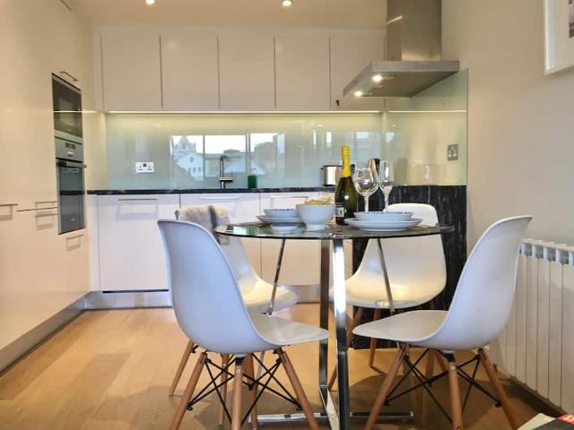 London, United Kingdom | 2 bed apartment for rent #95957289 | Rentberry
