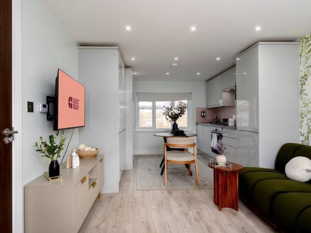 London, UB6 7AR, United Kingdom | 1 bed apartment for rent #160236562 | Rentberry