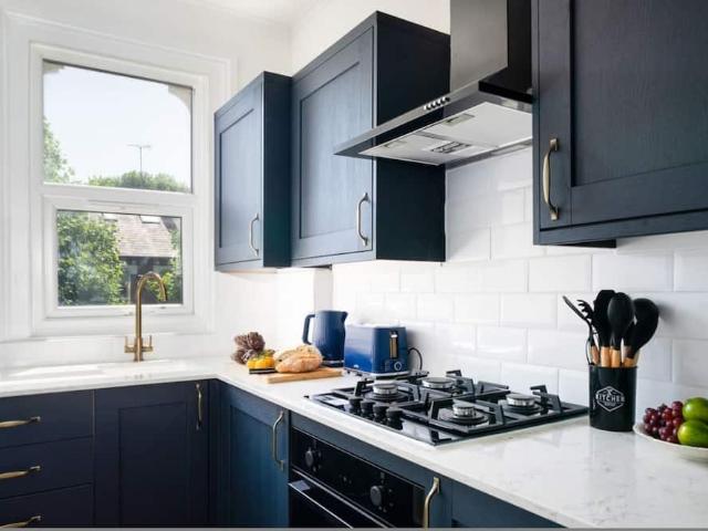London, W14 0HU, United Kingdom | 2 bed apartment for rent #169397587 | Rentberry