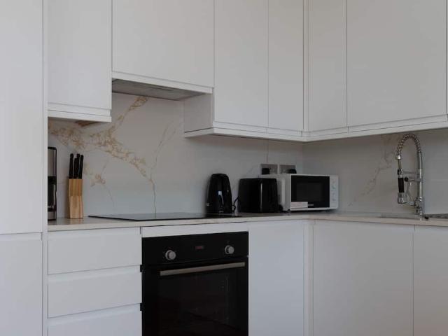 London, W14 0NP, United Kingdom | 2 bed apartment for rent #169065626 | Rentberry