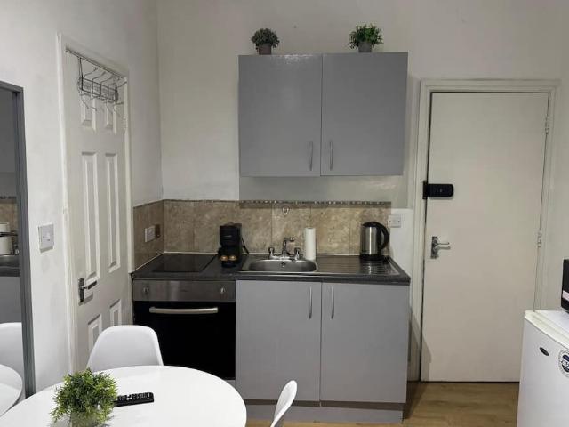 London, W14 8BD, United Kingdom | 1 bed apartment for rent #171070532 | Rentberry