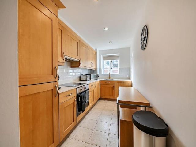London, W14 8HW, United Kingdom | 2 bed apartment for rent #164496231 | Rentberry