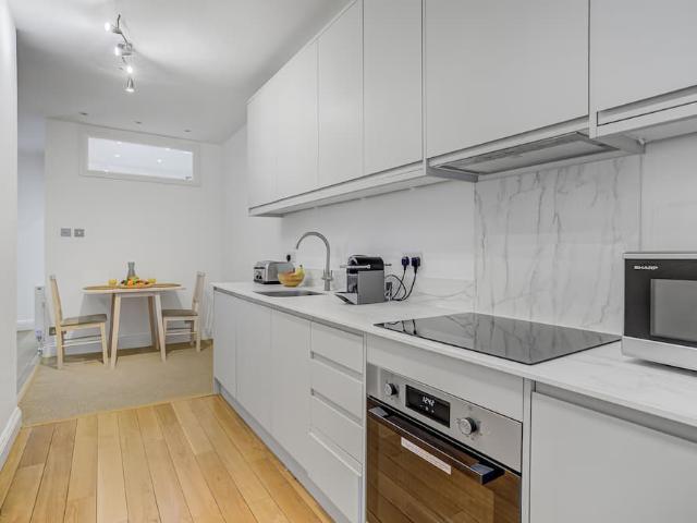 London, W14 8RS, United Kingdom | 1 bed apartment for rent #160298924 | Rentberry