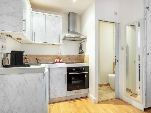 London, W14 9DX, United Kingdom | 1 bed apartment for rent #152262509 | Rentberry