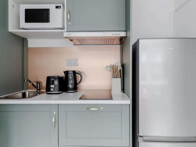 London, W14 9LA, United Kingdom | 1 bed apartment for rent #160537651 | Rentberry