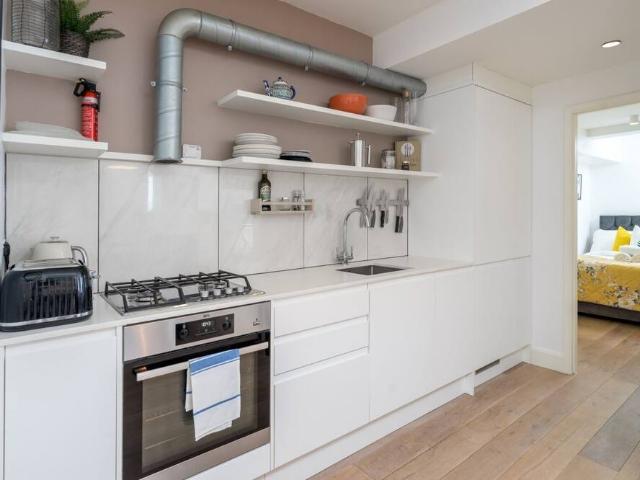 London, W11 1BT, United Kingdom | 2 bed apartment for rent #96979388 | Rentberry