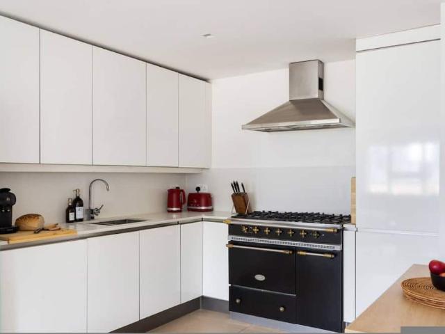 London, W11 1LE, United Kingdom | 2 bed house for rent #169400043 | Rentberry