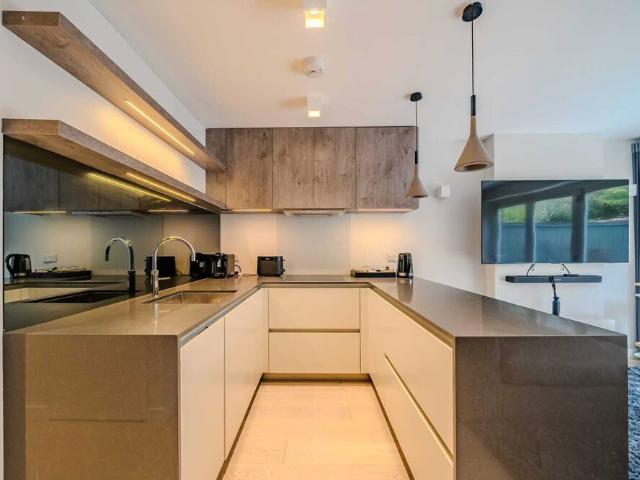 London, W11 1RF, United Kingdom | 1 bed apartment for rent #165061254 | Rentberry