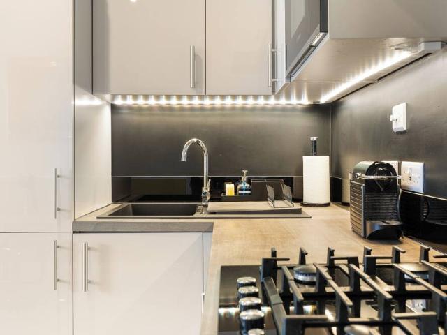 London, W11 2AT, United Kingdom | 2 bed apartment for rent #101377438 | Rentberry