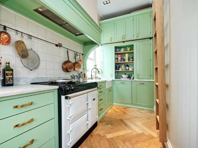 London, W11 2EF, United Kingdom | 2 bed townhouse for rent #127631293 | Rentberry