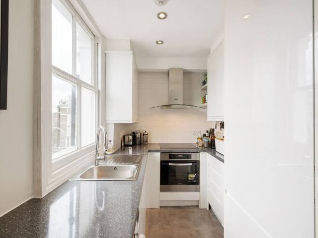 London, W11 2PX, United Kingdom | 2 bed apartment for rent #165102747 | Rentberry