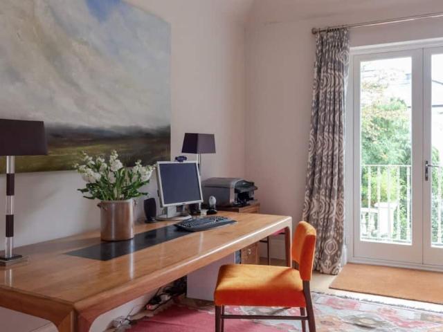 London, W11 2QY, United Kingdom | 3 bed apartment for rent #160292580 | Rentberry