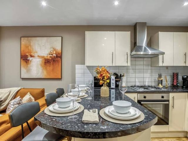 London, W11 3JE, United Kingdom | 2 bed townhouse for rent #160276768 | Rentberry