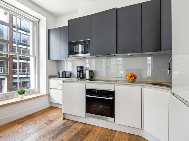 London, W1T 4RE, United Kingdom | 3 bed apartment for rent #96583704 | Rentberry