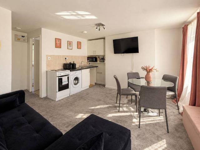 London, W1T 6NF, United Kingdom | 2 bed apartment for rent #176023187 | Rentberry