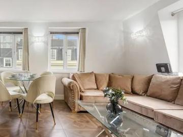 Golden Square, Zone 1 London, West London, London, Greater London