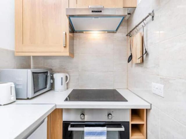 London, W1D 5DF, United Kingdom | 2 bed apartment for rent #128731703 | Rentberry