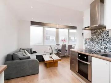 London, W1F 8SJ, United Kingdom | 2 bed apartment for rent #125247228 | Rentberry