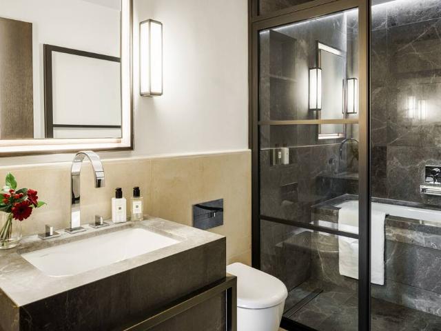 London, W1F 9LB, United Kingdom | 3 bed apartment for rent #98234056 | Rentberry