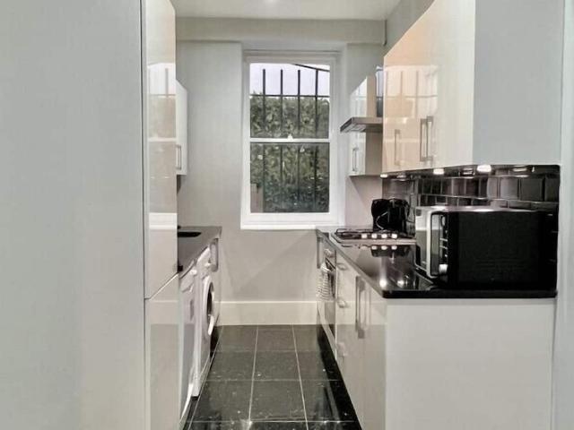 London, W1H 7JP, United Kingdom | 3 bed apartment for rent #114007588 | Rentberry