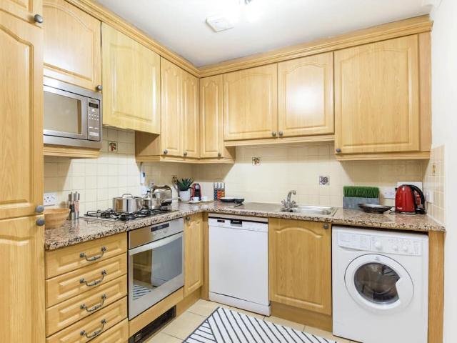 London, W1J 7EH, United Kingdom | 2 bed apartment for rent #97880834 | Rentberry