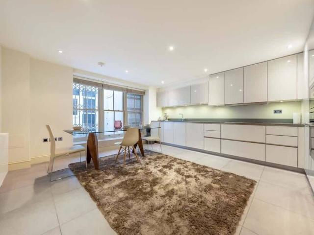 London, W1J 7HY, United Kingdom | 3 bed townhouse for rent #100271216 | Rentberry