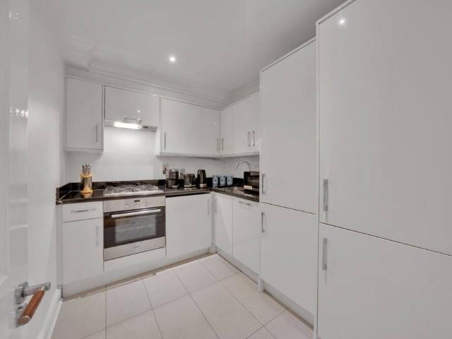 London, W1J 7SS, United Kingdom | 2 bed apartment for rent #147239542 | Rentberry