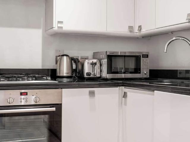 London, W1J 7SQ, United Kingdom | 2 bed apartment for rent #95929080 | Rentberry