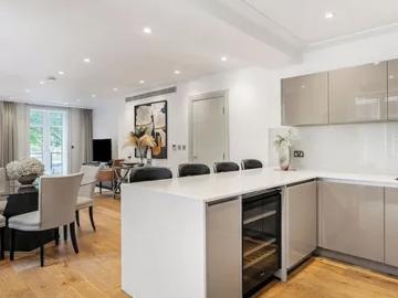 London, W1K 7TR, United Kingdom | 2 bed apartment for rent #160236722 | Rentberry