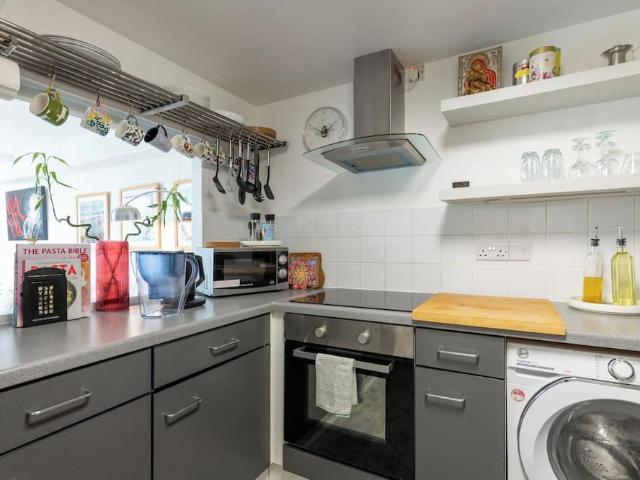 London, W2 5ET, United Kingdom | 1 bed townhouse for rent #168024743 | Rentberry