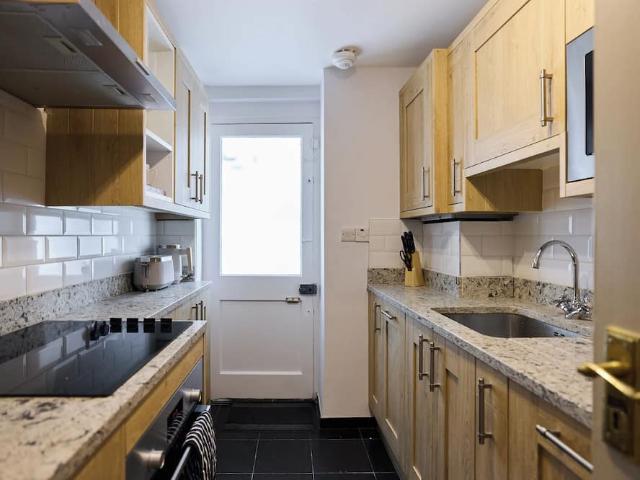London, W2 5RB, United Kingdom | 2 bed apartment for rent #171782992 | Rentberry