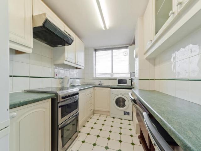 London, W2 6AR, United Kingdom | 3 bed apartment for rent #96252092 | Rentberry