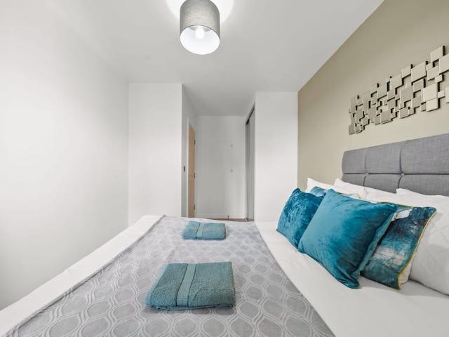 London, W3 6BT, United Kingdom | 1 bed apartment for rent #164487769 | Rentberry