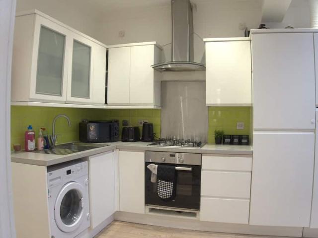 London, W3 9NY, United Kingdom | 3 bed house for rent #175997044 | Rentberry