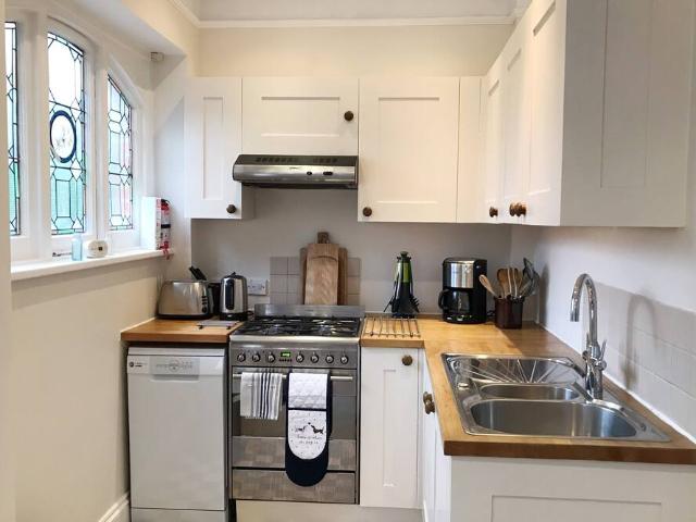 London, W4 1JG, United Kingdom | 2 bed apartment for rent #107071787 | Rentberry