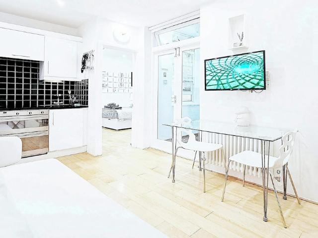 London, W6 0PJ, United Kingdom | 1 bed apartment for rent #168015364 | Rentberry