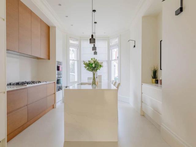 London, W6 7QD, United Kingdom | 5 bed house for rent #161188084 | Rentberry
