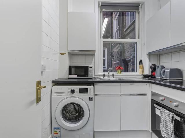 London, W6 9ER, United Kingdom | 1 bed apartment for rent #165014281 | Rentberry