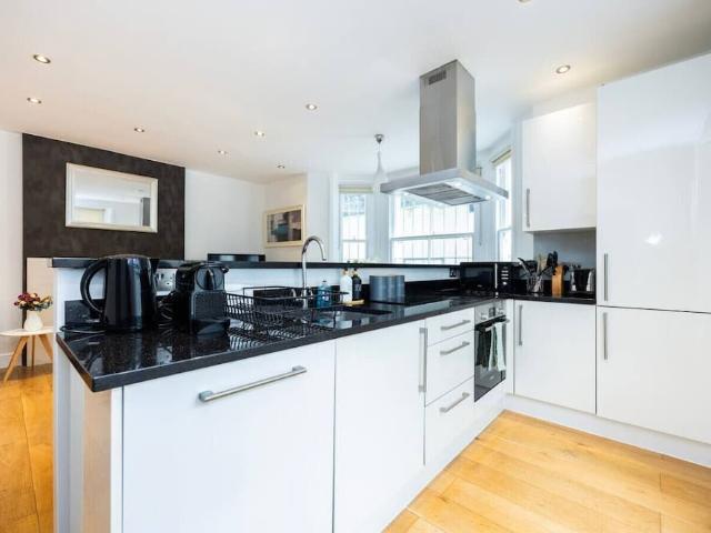 London, W8 4JE, United Kingdom | 1 bed apartment for rent #169401752 | Rentberry
