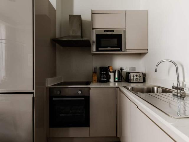 London, W8 5DB, United Kingdom | 2 bed apartment for rent #147457284 | Rentberry