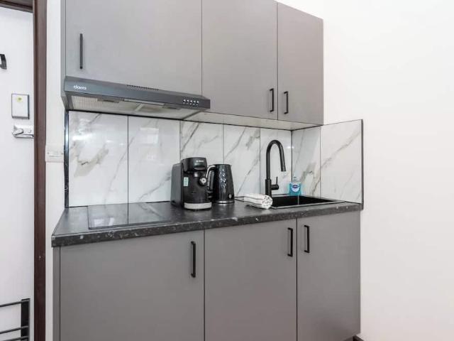 London, W8 6BD, United Kingdom | 1 bed apartment for rent #170591278 | Rentberry