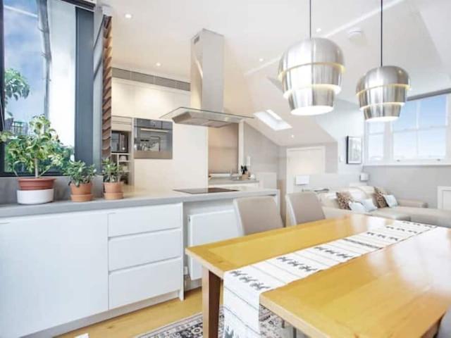 London, W8 6QD, United Kingdom | 2 bed apartment for rent #100273887 | Rentberry