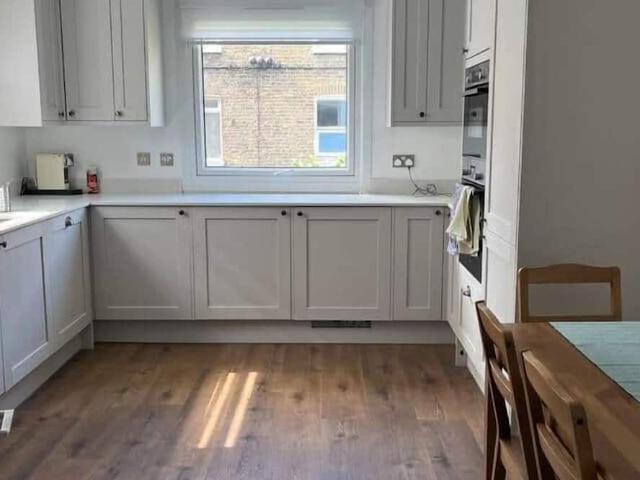 London, W9 3HR, United Kingdom | 4 bed apartment for rent #166017980 | Rentberry